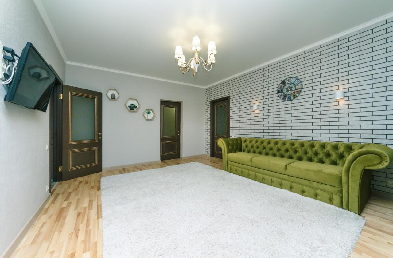Bessarabsky Kvartal Kyiv Exterior photo